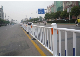 吴忠市市政道路护栏工程